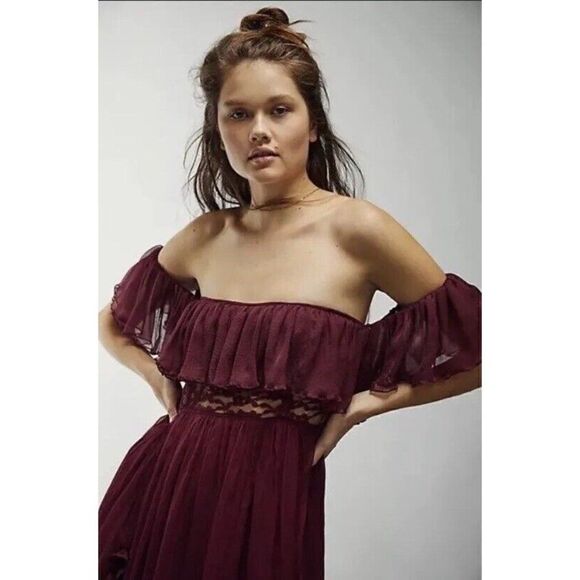 NWT FREE PEOPLE OFF THE SHOULDER DRESS X BRENDA KNIGHT RASPBERRY - Picture 2 of 3
